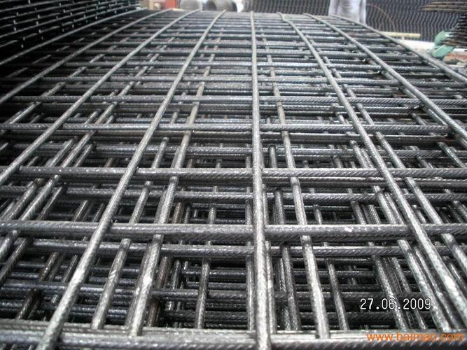 建筑结构材料 金属材料 >建筑用网片生产厂家 1,钢筋焊接网是在工厂