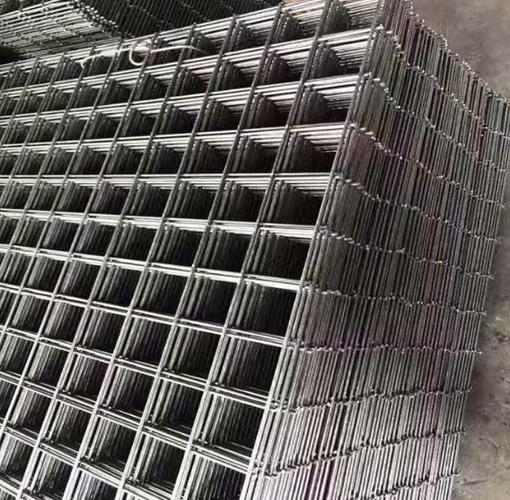 钢筋混凝土用焊接钢筋网是适用天在工厂制造,用冷轧带肋钢筋或冷轧光